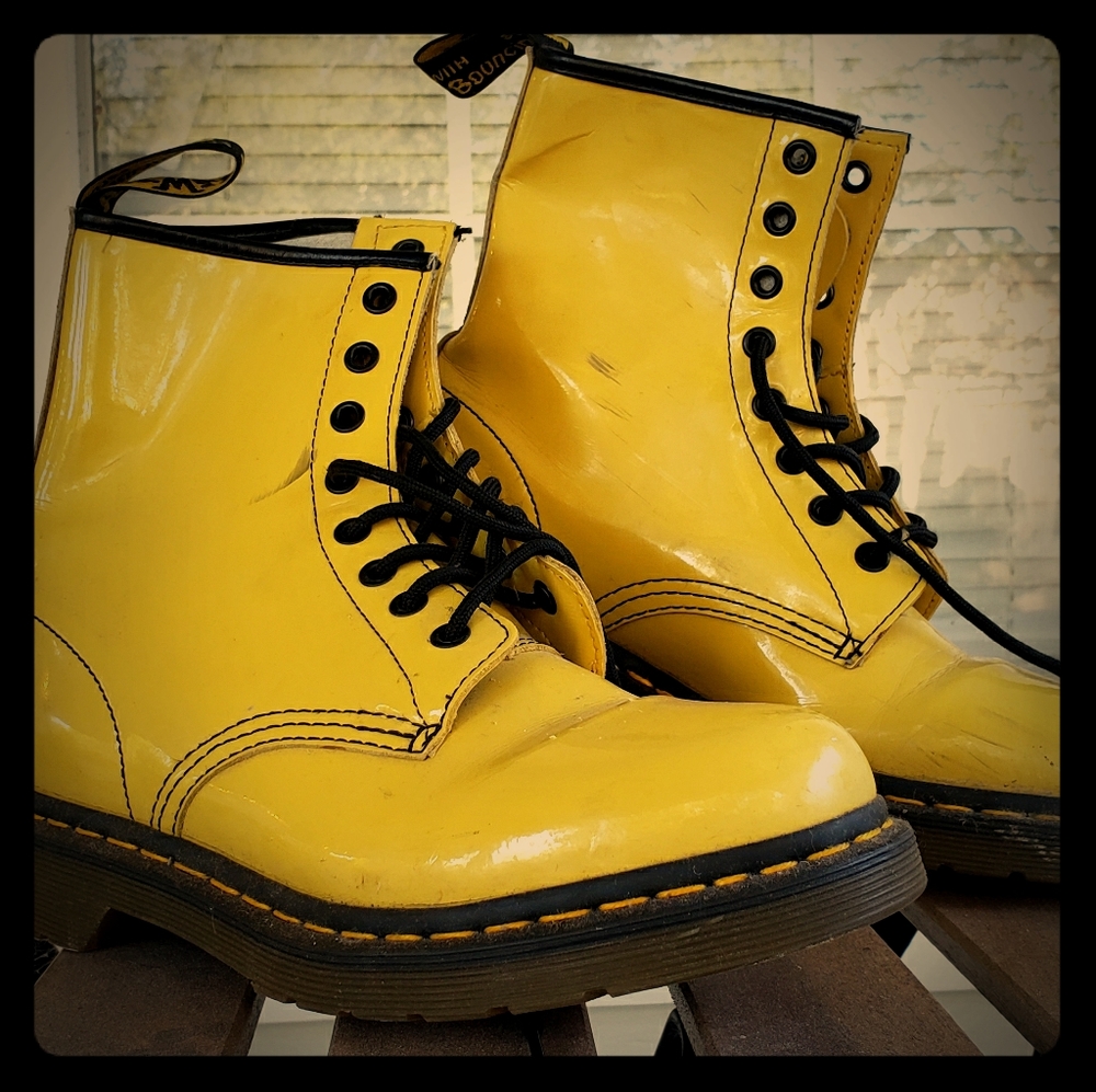RARE DISCONTINUED Doc Martens Yellow Boot Size 9